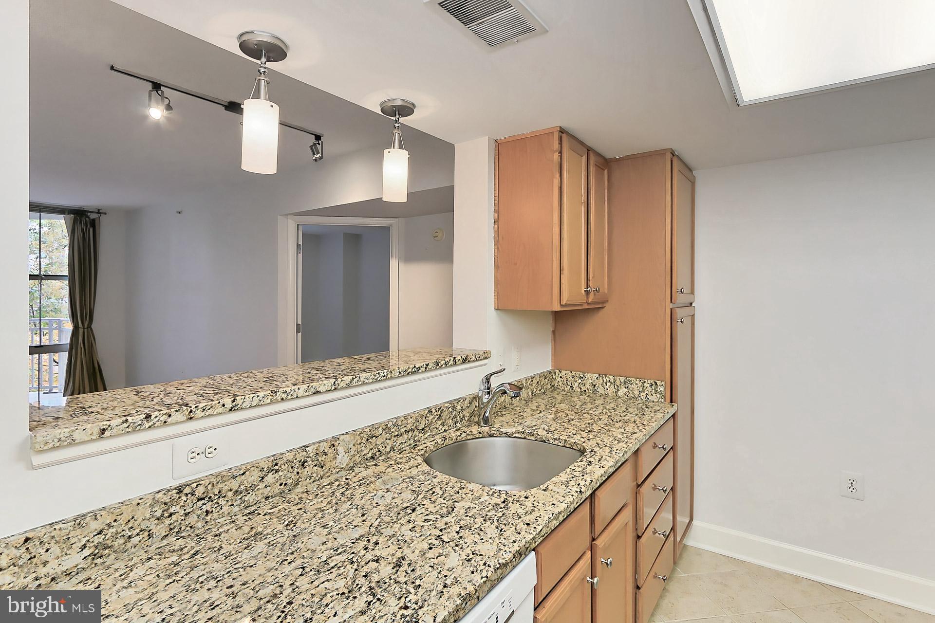 11800 Sunset Hills Road, Unit 513 Reston, VA 20190 - Photo 14 of 43