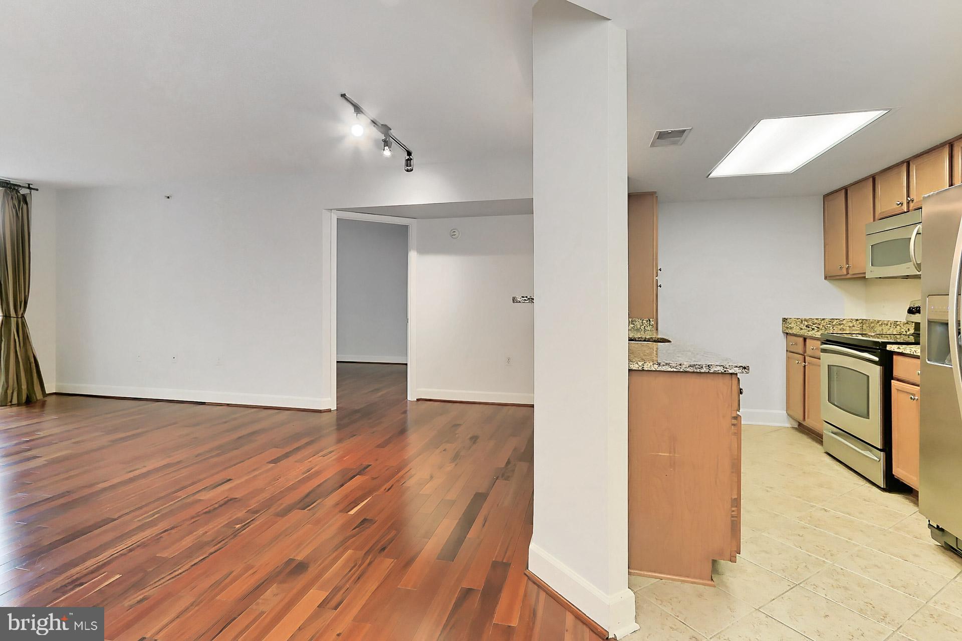 11800 Sunset Hills Road, Unit 513 Reston, VA 20190 - Photo 16 of 43