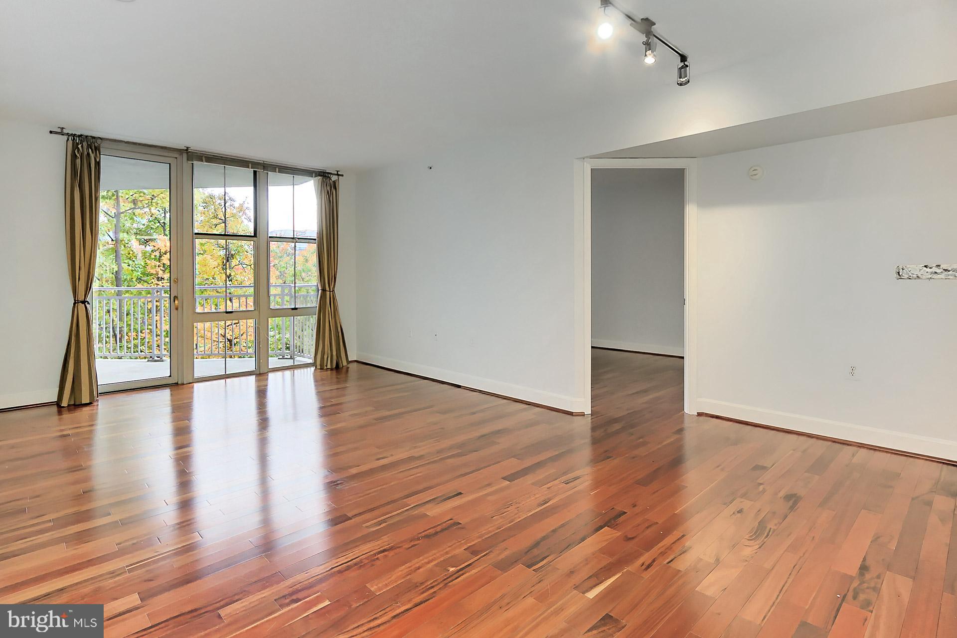 11800 Sunset Hills Road, Unit 513 Reston, VA 20190 - Photo 19 of 43