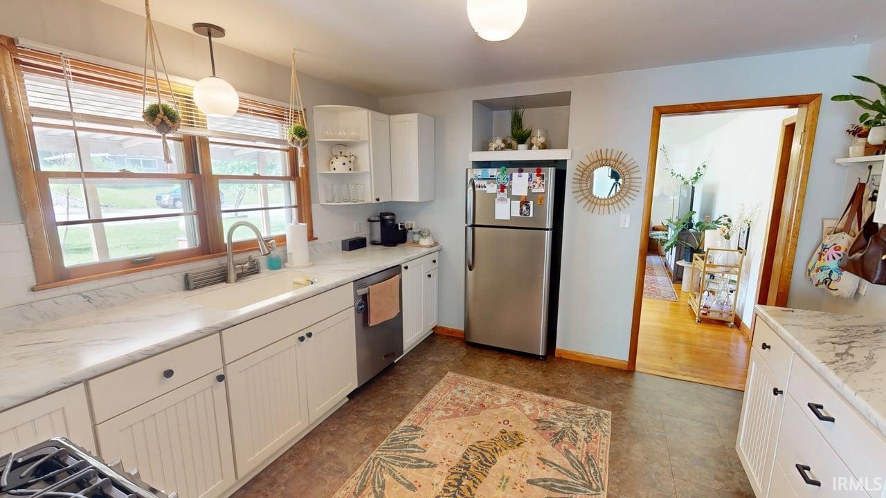 425 East Dodds Street Bloomington, IN 47401 - Photo 7 of 23