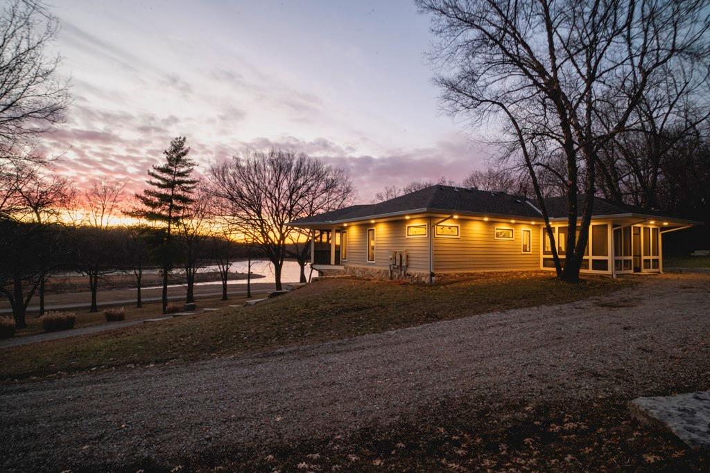 862 East 900th Road Lawrence, KS 66047 - Photo 17 of 96