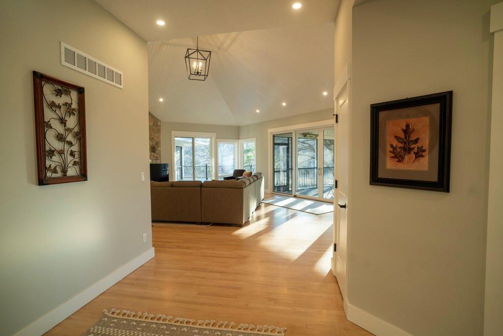 862 East 900th Road Lawrence, KS 66047 - Photo 20 of 96