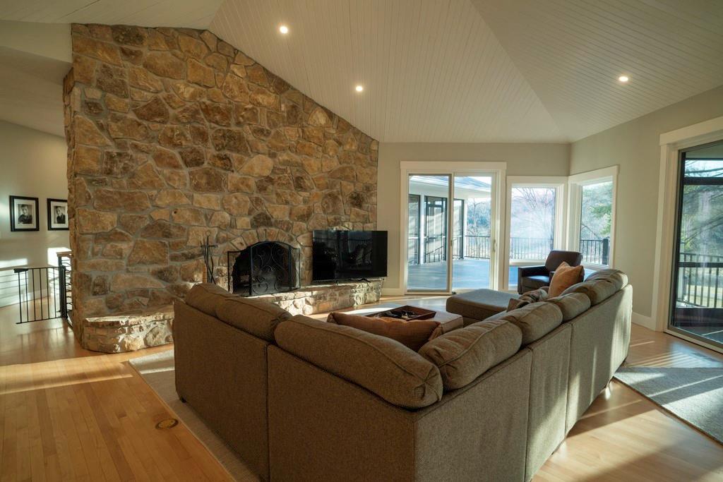 862 East 900th Road Lawrence, KS 66047 - Photo 21 of 96