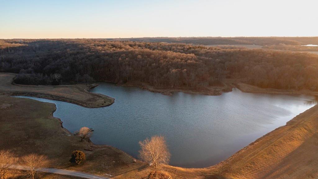 862 East 900th Road Lawrence, KS 66047 - Photo 4 of 96