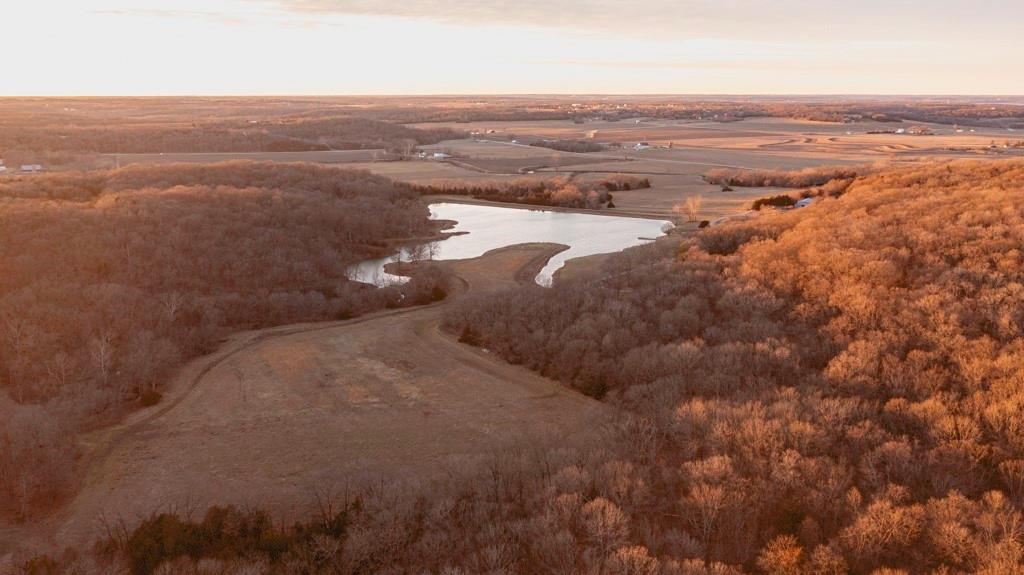 862 East 900th Road Lawrence, KS 66047 - Photo 8 of 96