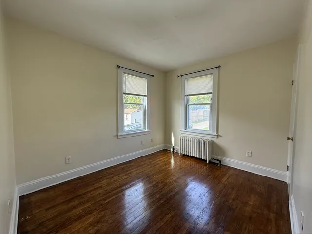 $2,600 | 556 Hawley Avenue, Bridgeport, CT 06606