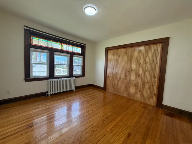 $2,600 | 556 Hawley Avenue, Bridgeport, CT 06606