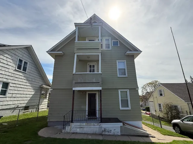 $2,600 | 556 Hawley Avenue, Bridgeport, CT 06606