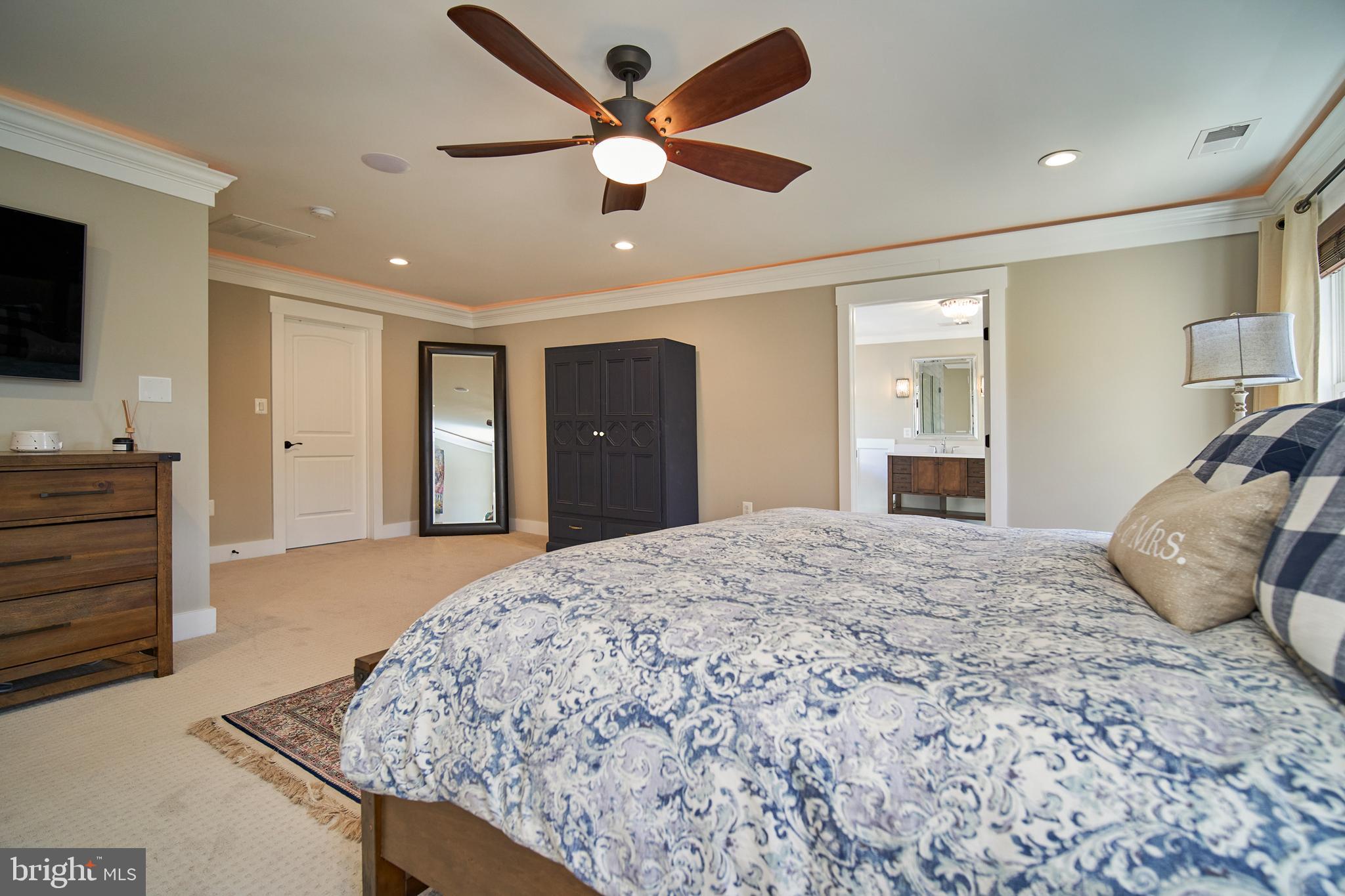3117 Spring Drive Alexandria, VA 22306 - Photo 21 of 48 Wonderful oasis for you!