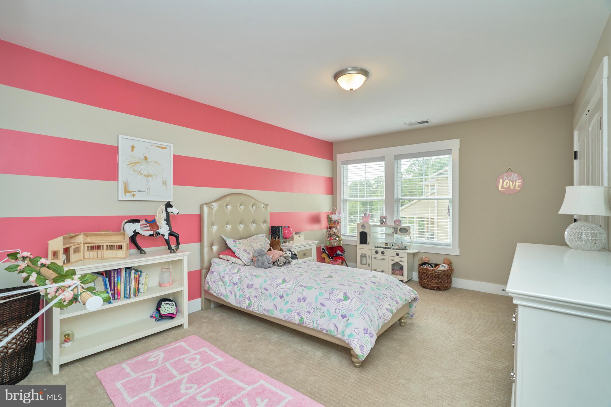 3117 Spring Drive Alexandria, VA 22306 - Photo 26 of 48 Side bedroom -