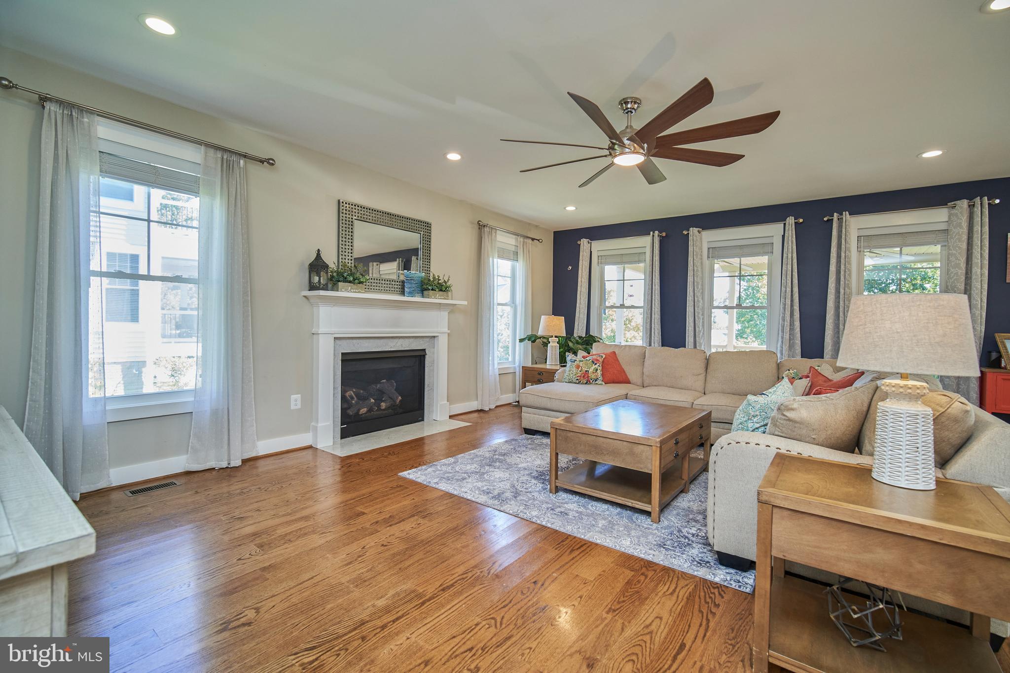 3117 Spring Drive Alexandria, VA 22306 - Photo 4 of 48 Gas fireplace - built in speakers, 2 TV spots
