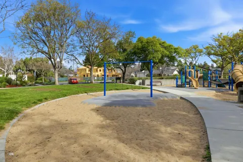 $2,949,950 | 800 Fountain Park Lane, Mountain View, CA 94043