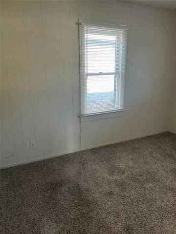 $1,200 | 205 North Las Vegas Trail, White Settlement, TX 76108