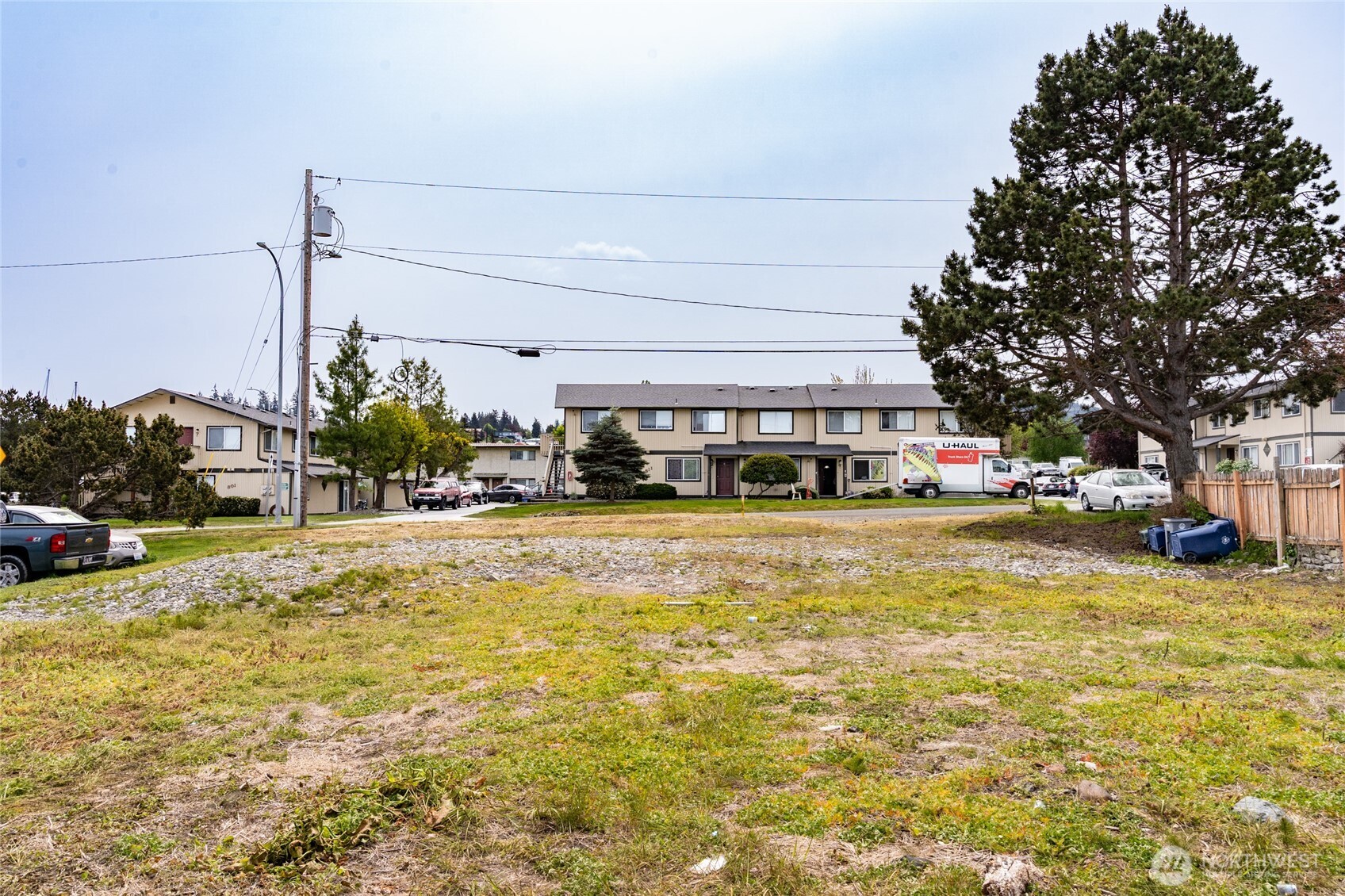 810 30th Street Anacortes, WA 98221 - Photo 10 of 20 a view of street with houses