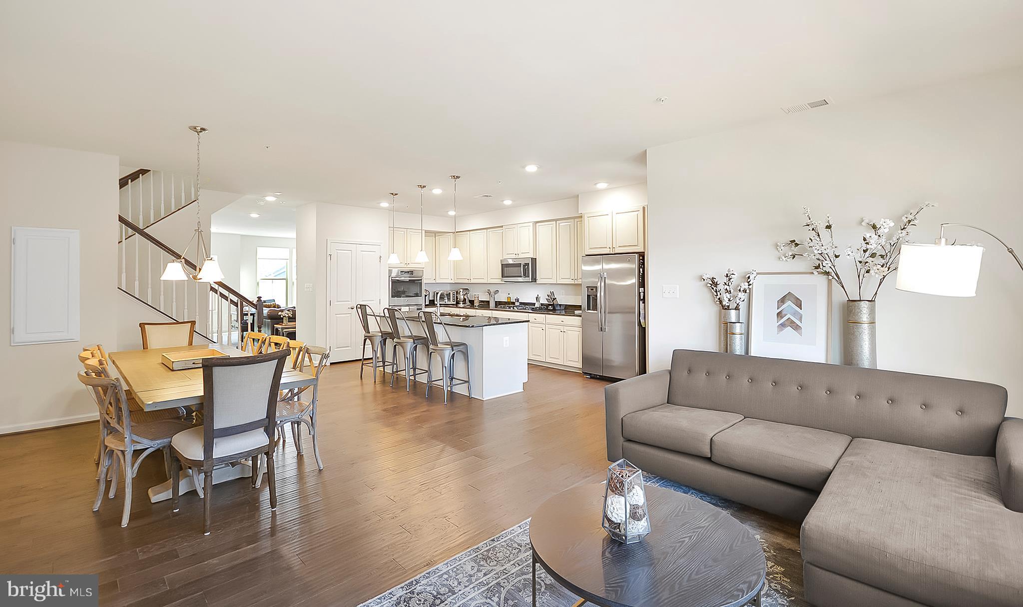 5946 Leben Drive Frederick, MD 21703 - Photo 9 of 23 Family Room