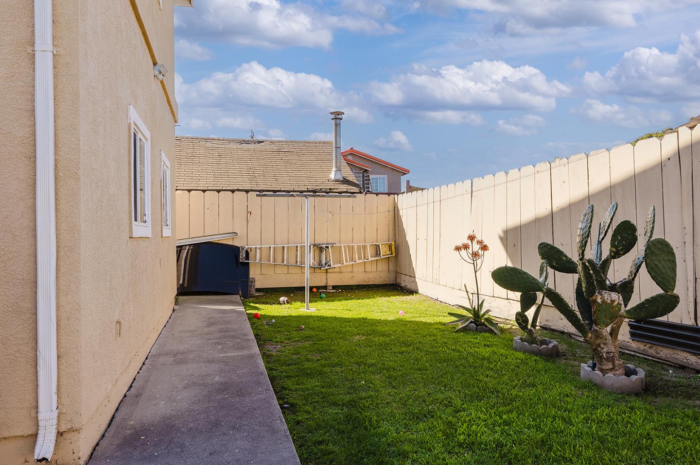 15 Rincon Avenue Salinas, CA 93905 - Photo 28 of 30