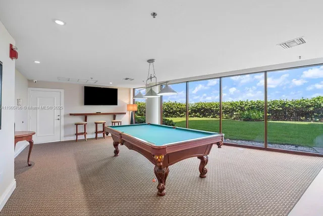 a view of a tennis court