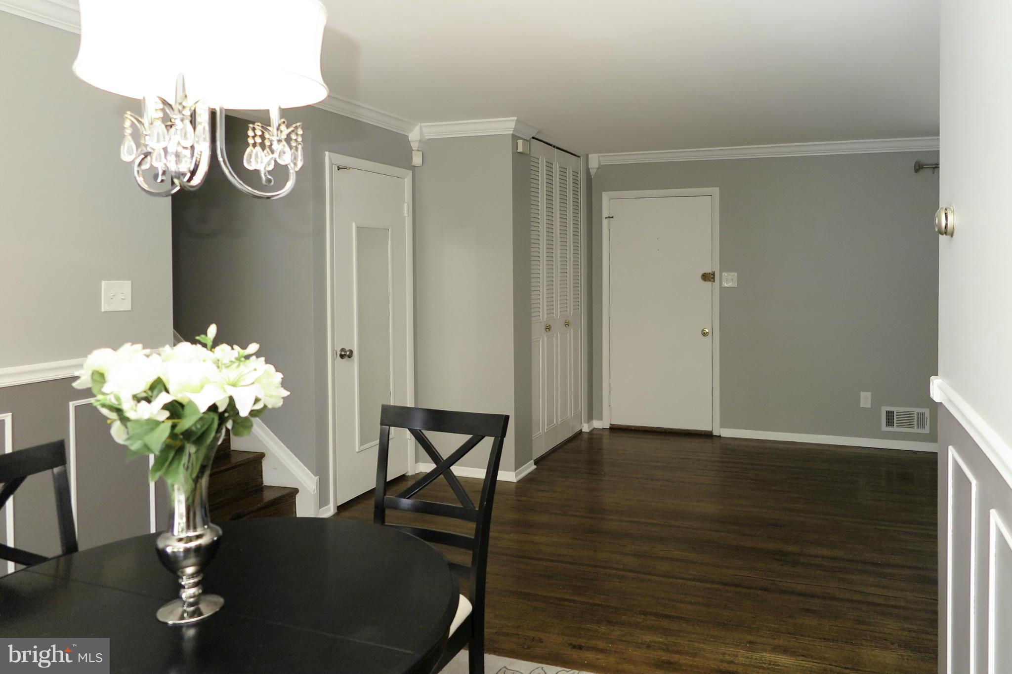 8305 Greeley Boulevard Springfield, VA 22152 - Photo 7 of 30 Dining Room