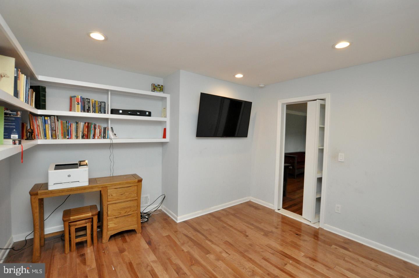 25 Rivulet Way Hamilton, NJ 08619 - Photo 14 of 28 Gallery Image 14