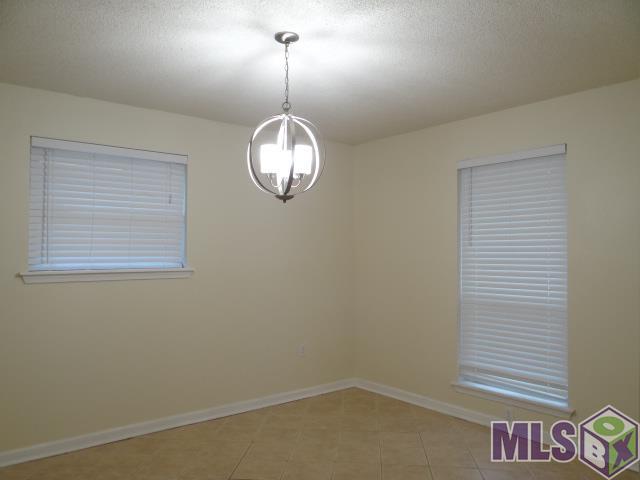 14243 Acacia Street Baton Rouge, LA 70819 - Photo 3 of 10 Gallery Image 3