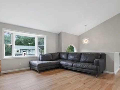 5 Meadowsweet Road Shrewsbury, MA 01545 - Photo 2 of 9