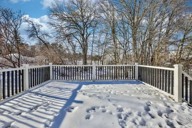 $925,000 | 121 Cherrywood Drive, Nashua, NH 03062