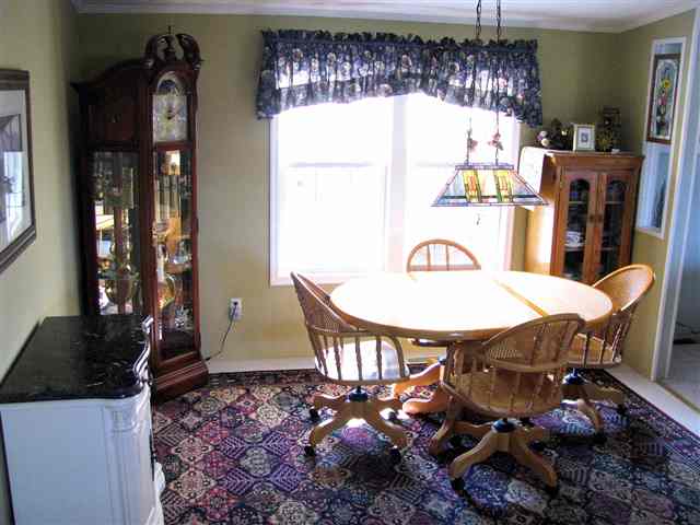 823 Harvey Road Greer, SC 29651 - Photo 4 of 17 Gallery Image 4