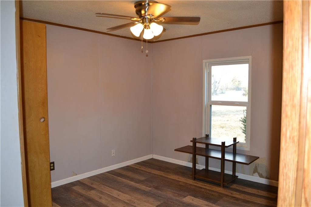 1396 Jackson Road Williamsburg, KS 66095 - Photo 12 of 22