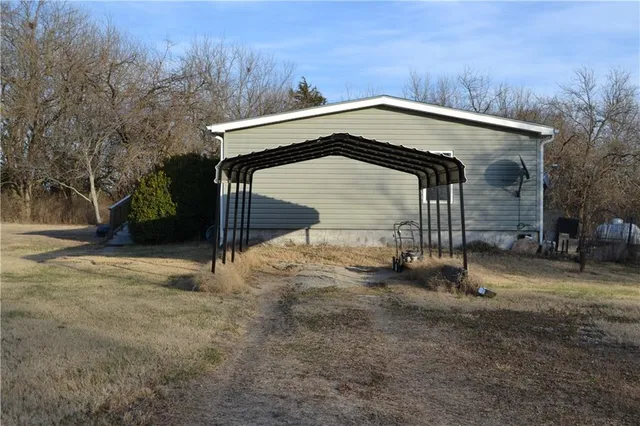 $225,000 | 1396 Jackson Road, Williamsburg, KS 66095