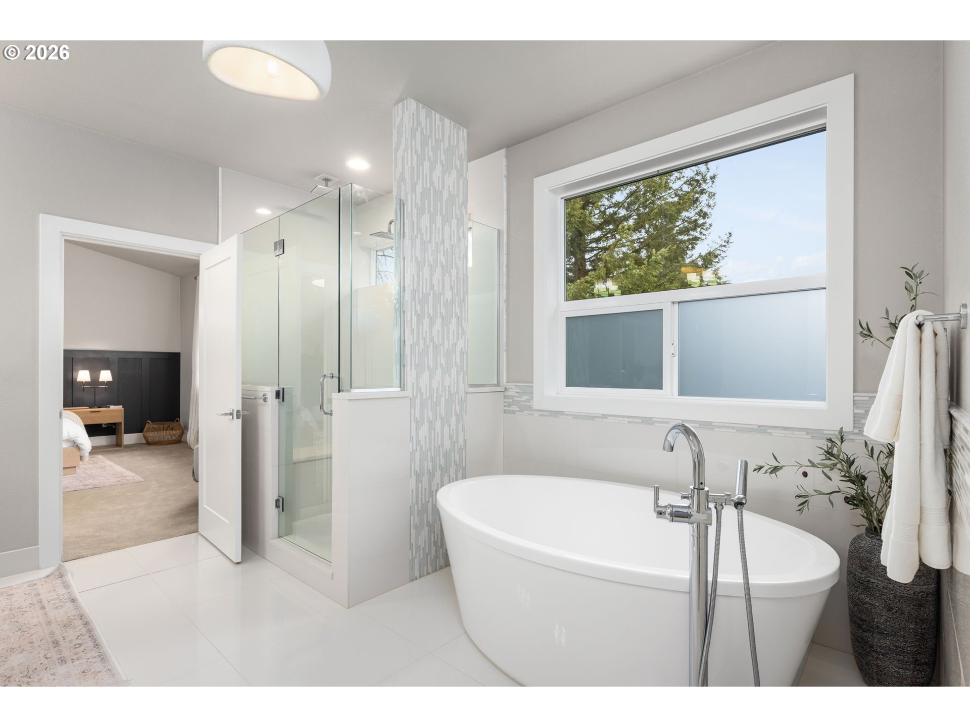 2025 North Alberta Street Portland, OR 97217 - Photo 32 of 48 a bathroom with a bathtub and a sink