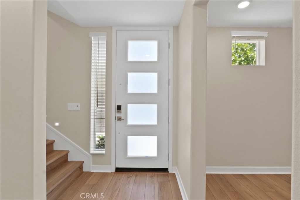 42 Welltree Way Rancho Mission Viejo, CA 92694 - Photo 22 of 33 Front door foyer - natural