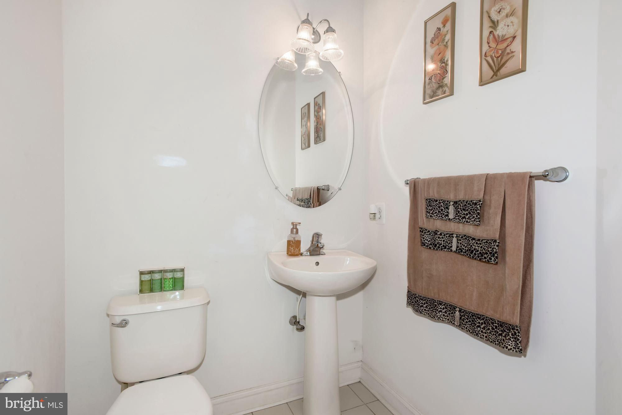 10 Alexis Court Mickleton, NJ 08056 - Photo 29 of 57 Powder room