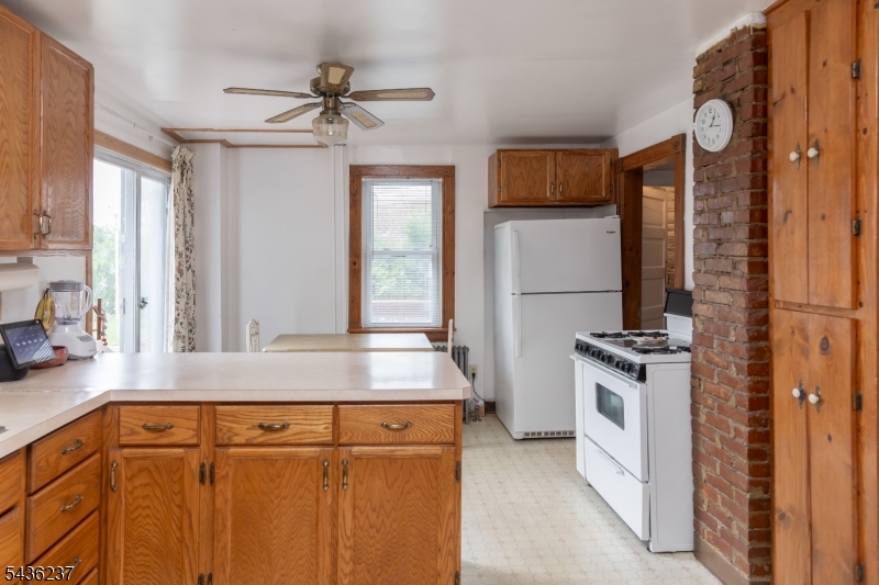 358 Highway 46 Great Meadows, NJ 07838 - Photo 10 of 32