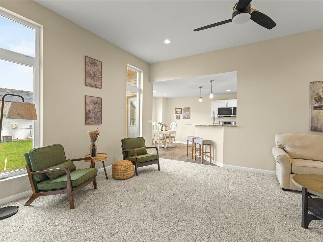 311 East Pershing Road Stillman Valley, IL 61084 - Photo 5 of 34