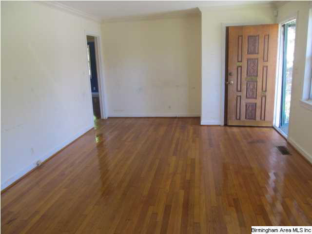 828 Five Mile Road Birmingham, AL 35215 - Photo 3 of 13