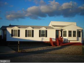 365 Kingfisher Road Tuckerton, NJ 08087 - Photo 2 of 12