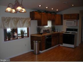365 Kingfisher Road Tuckerton, NJ 08087 - Photo 3 of 12