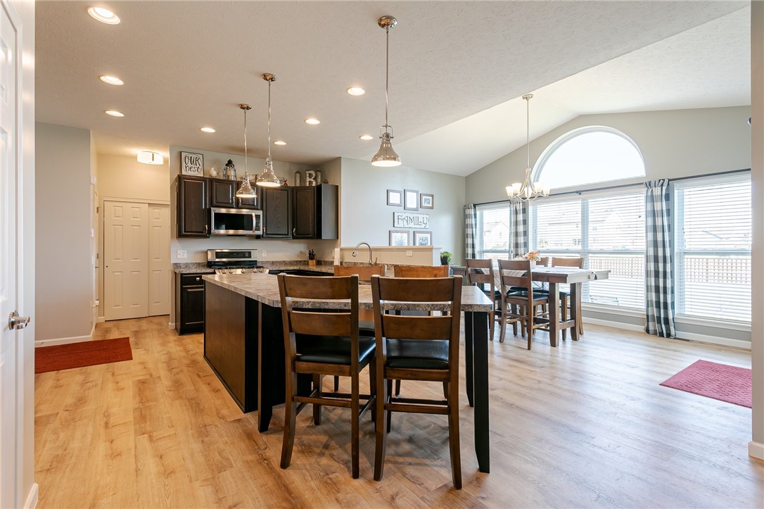 12 Blaydon Loop Henrietta, NY 14586 - Photo 5 of 41