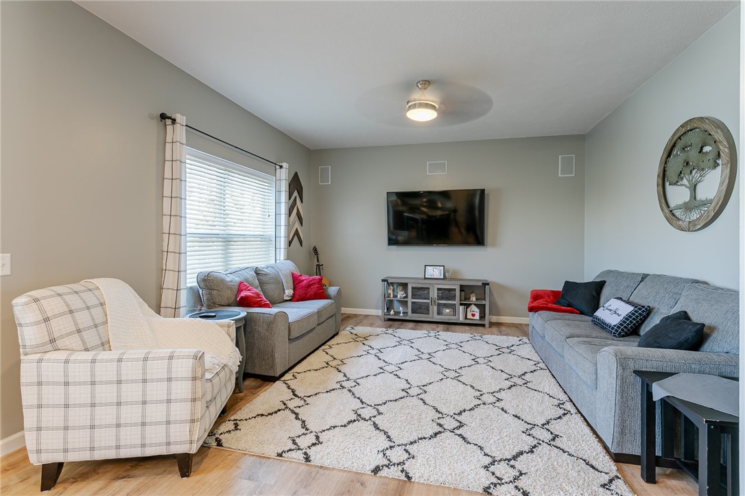 12 Blaydon Loop Henrietta, NY 14586 - Photo 9 of 41