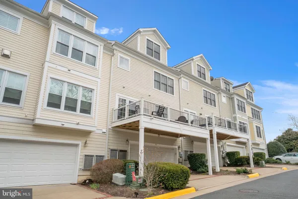 $3,528 | 92 Washington Street, Occoquan, VA 22125