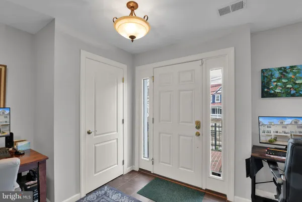 $3,528 | 92 Washington Street, Occoquan, VA 22125