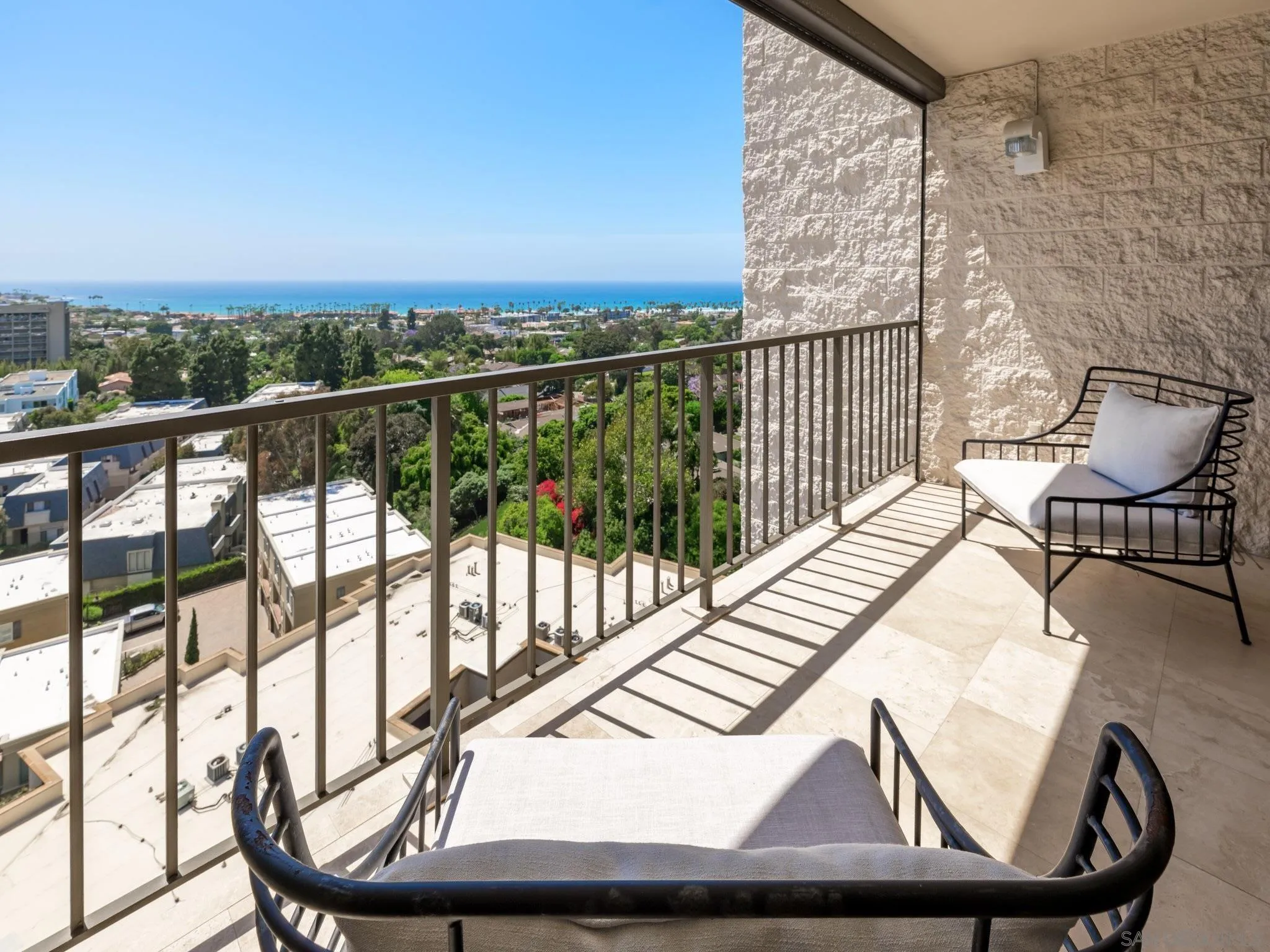 2500 Torrey Pines Road, Unit 1001 La Jolla, CA 92037 - Photo 7 of 30 a view of a balcony with chairs