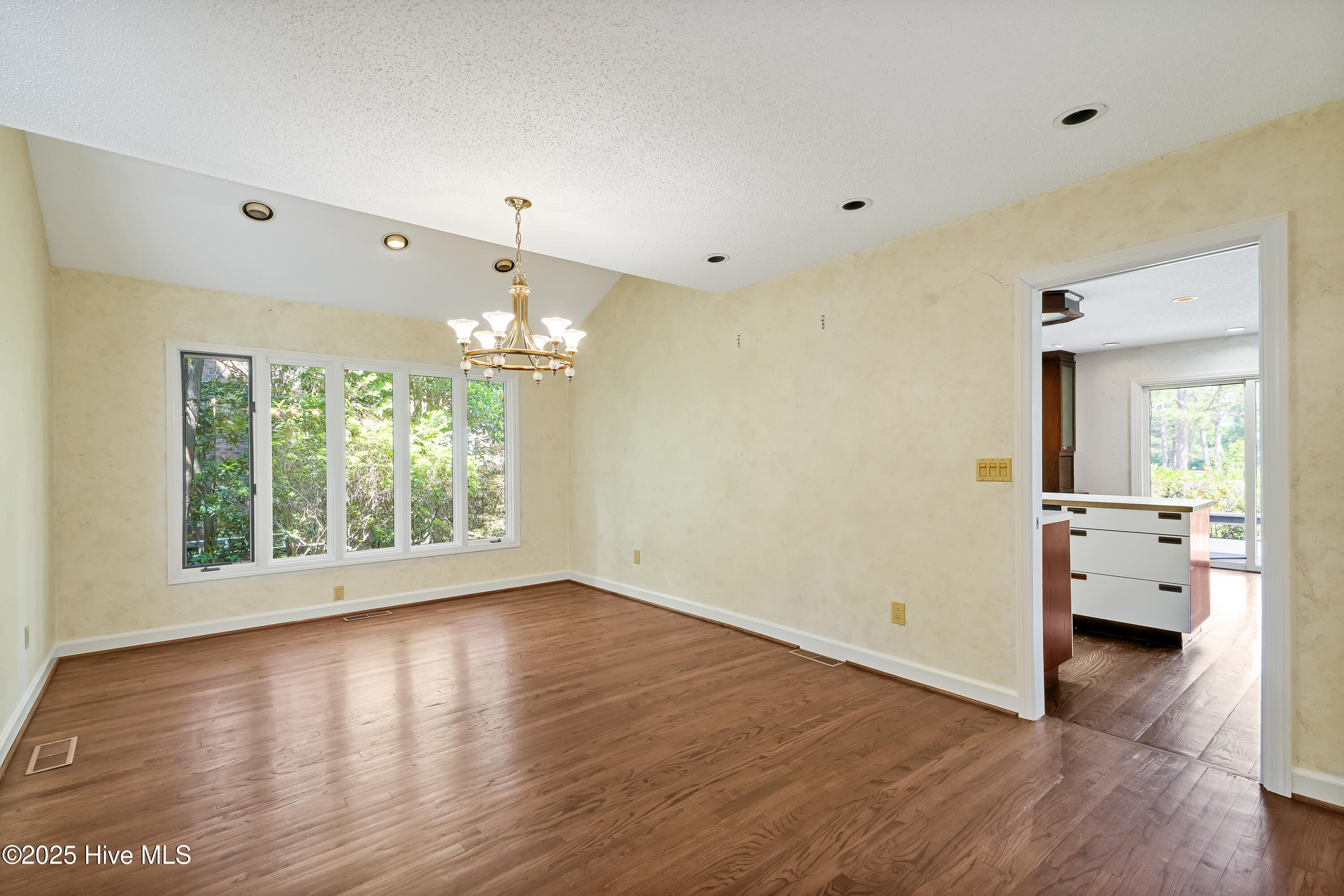 906 Robert E Lee Drive Wilmington, NC 28412 - Photo 18 of 51 906RobertELeeDrive-12