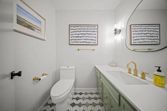 $1,290,000 | 11714 El Hara Circle, Dallas, TX 75230