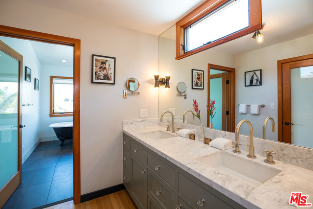 432 Howland Canal Venice, CA 90291 - Photo 18 of 29