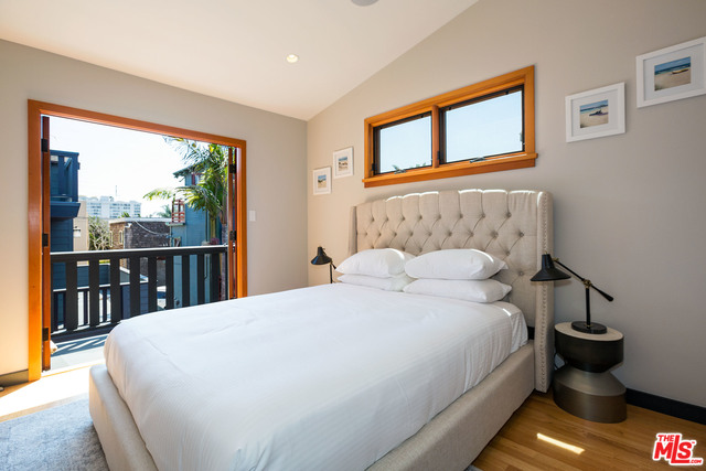 432 Howland Canal Venice, CA 90291 - Photo 20 of 29