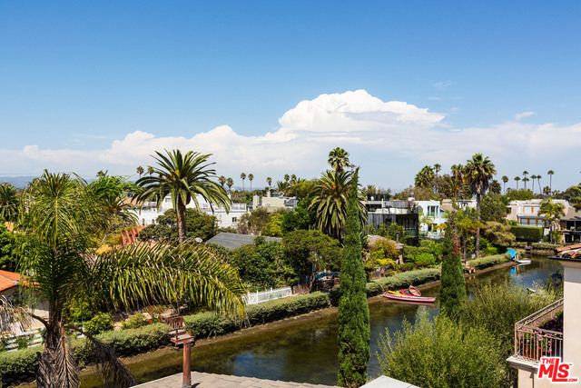 432 Howland Canal Venice, CA 90291 - Photo 28 of 29