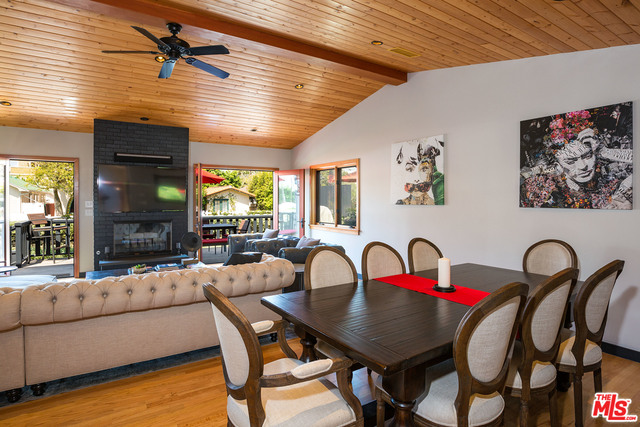 432 Howland Canal Venice, CA 90291 - Photo 4 of 29