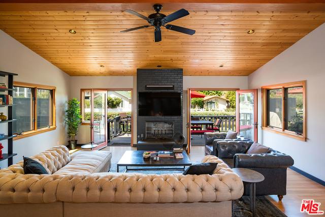 432 Howland Canal Venice, CA 90291 - Photo 5 of 29