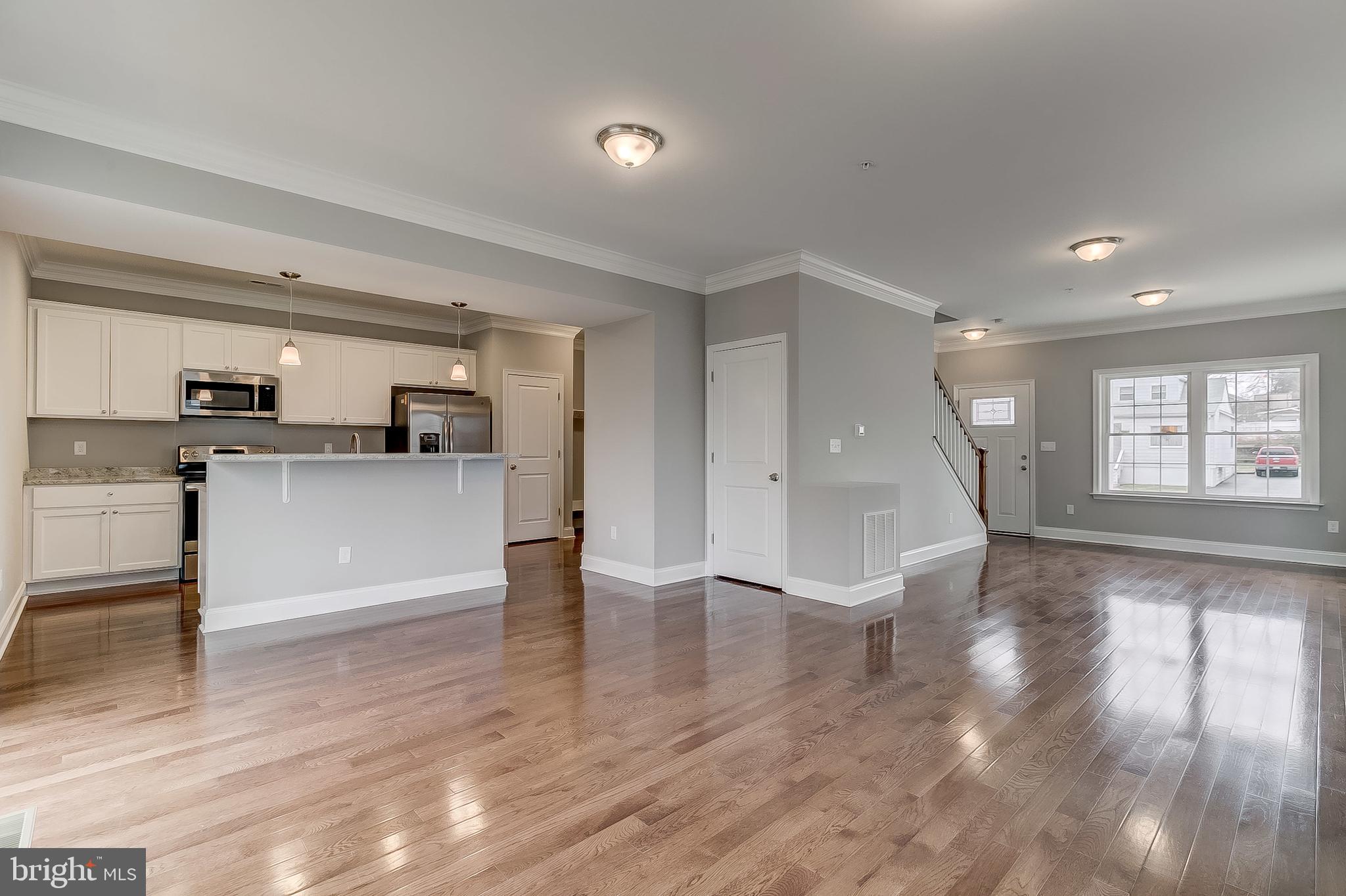 807 North Point Road Baltimore, MD 21224 - Photo 7 of 30 Gallery Image 7